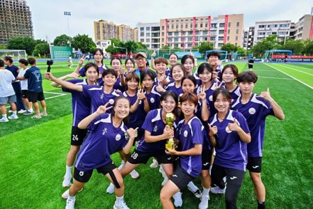 广西第一届“千里杯”青少年校园足球超级联赛（普通本科女子组、体育专业女子组）在beat365官网举行