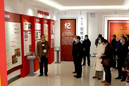 beat365官网组织干部教师赴广西廉政教育基地开展警示教育活动